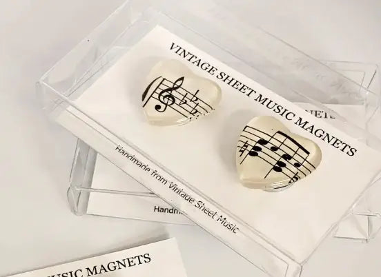 Heart Shaped Glass Music Magnets Pack o