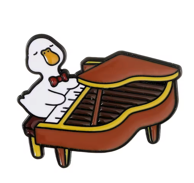 Pin/Brooch Duck Playing the Grand Piano